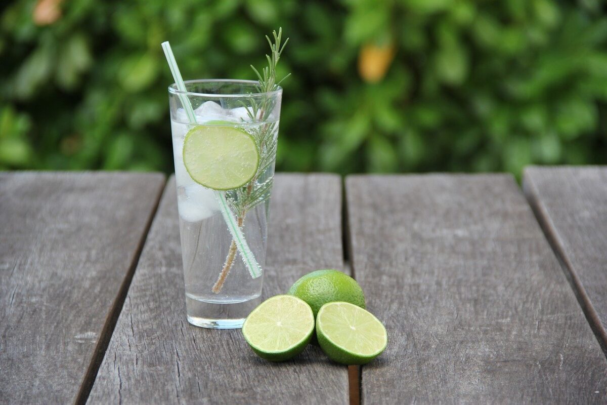 Coconut Lime Spritzer