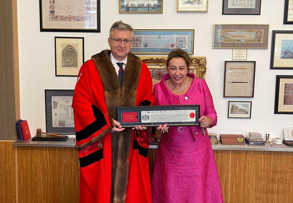 Laura King is awarded Freedom of the City